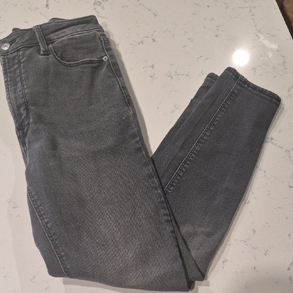 Old Navy Women's Skinny Jeans in Charcoal Gray